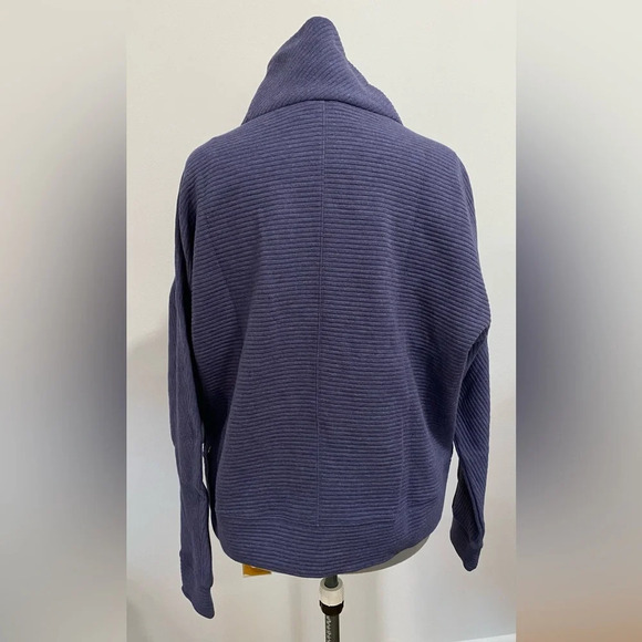 NWT Zella All Day Pullover Size Large - Picture 3 of 10